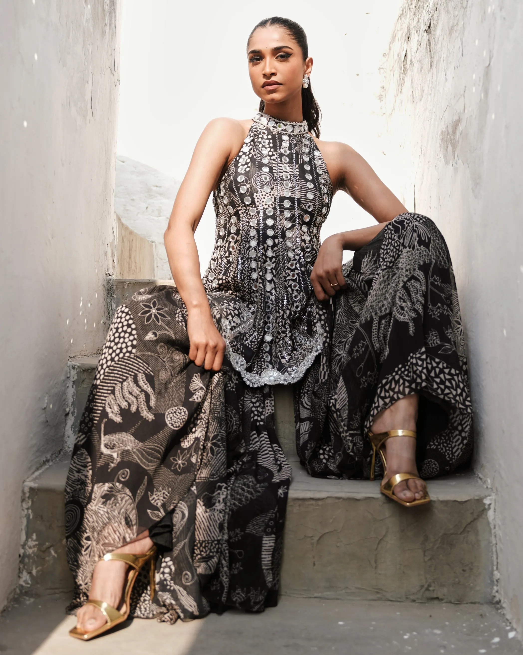 Reeha Sharara Set